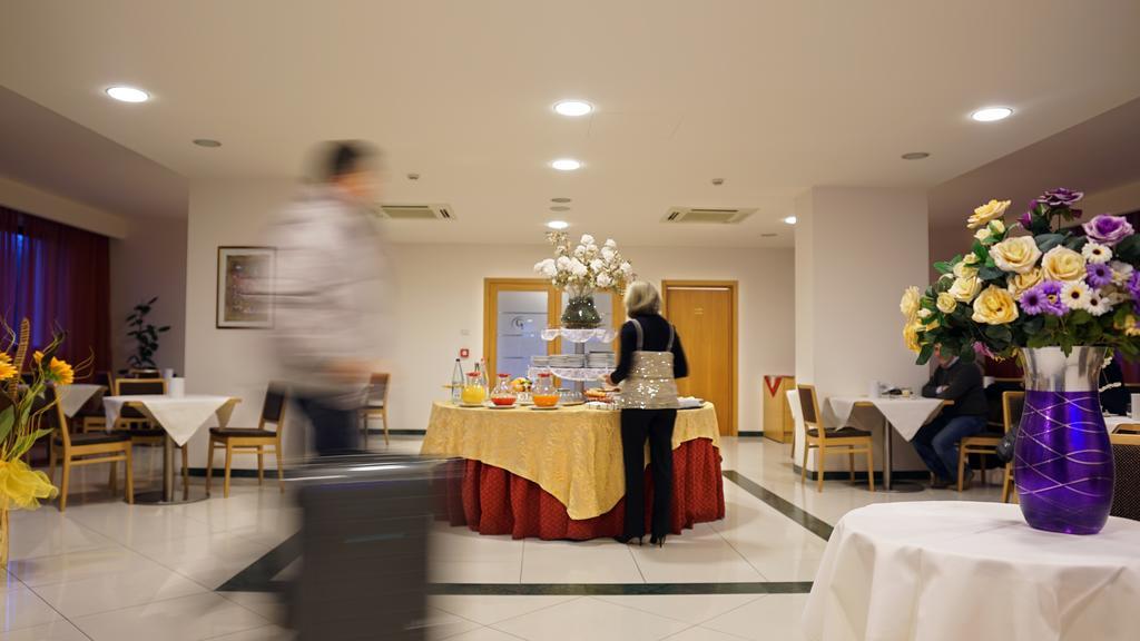 Garden Hotel Arezzo Exterior foto
